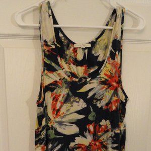 Tank top size Large